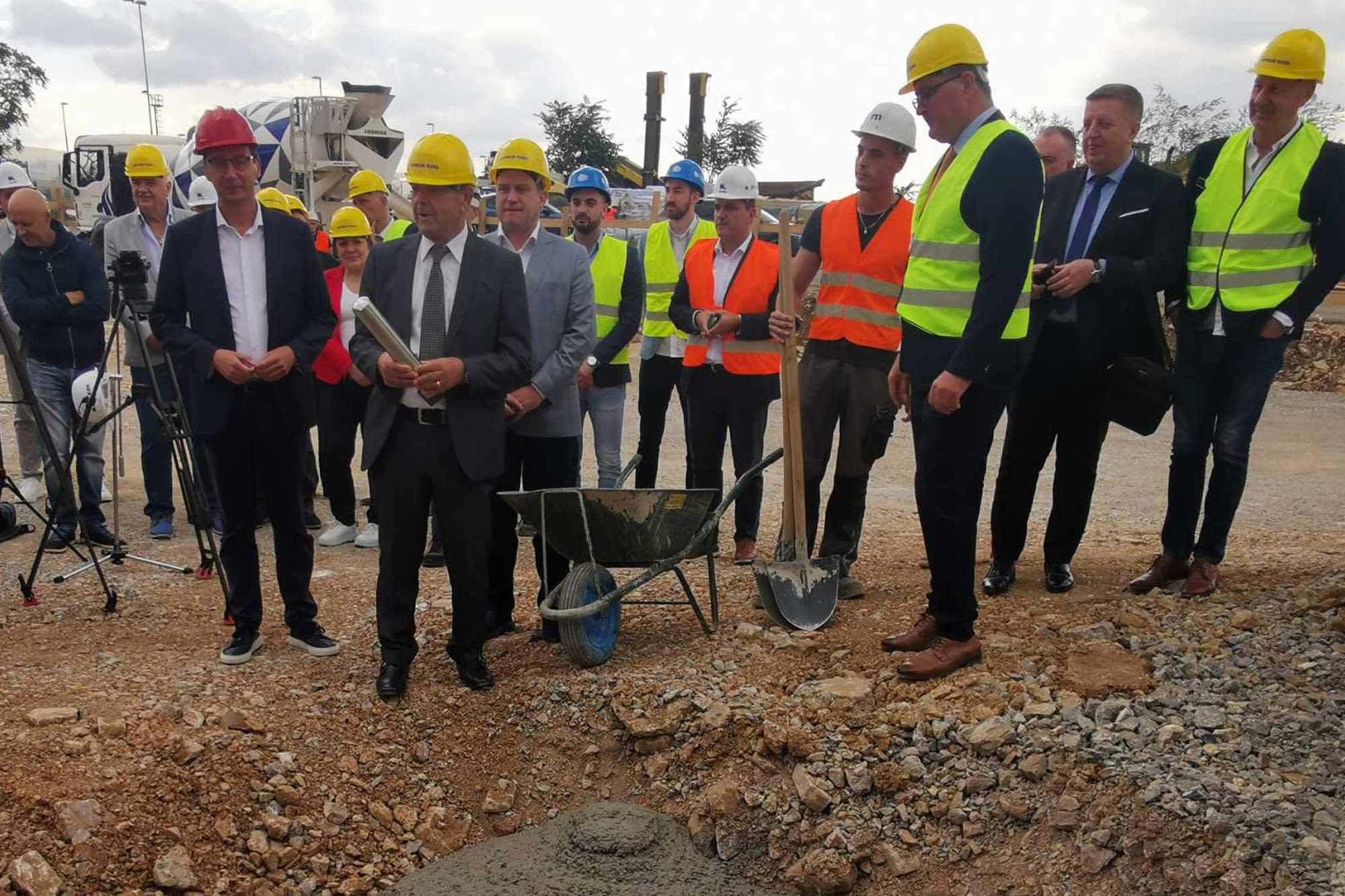 Prisustvovali smo polaganju vremenske kapsule Prisustvovali smo polaganju vremenske kapsule